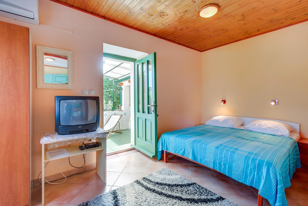 Apartments Josip & Maria Veli Lošinj Buitenkant foto